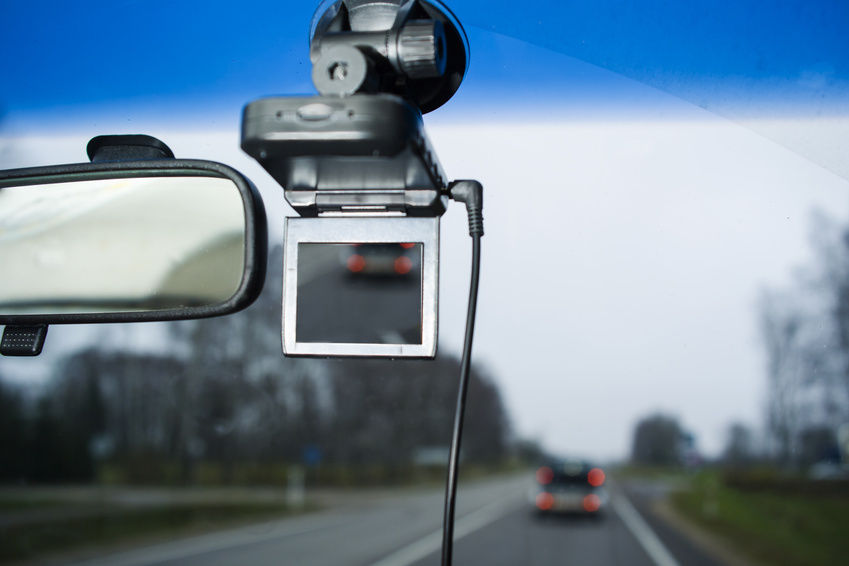Driving Camcorder Untuk Mobil, Alat Perekam Yang Bisa Jadi Bukti